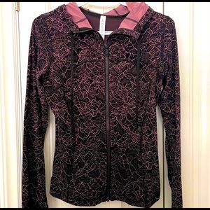 Lululemon zipped sweater size 6